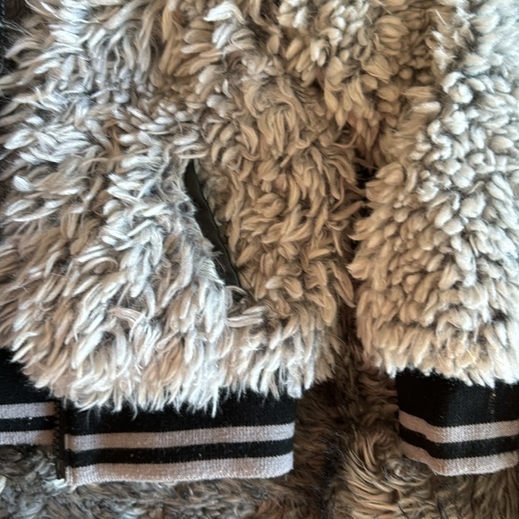 Widgeon 4 smiley grey shaggy jacket - Picture 4 of 6